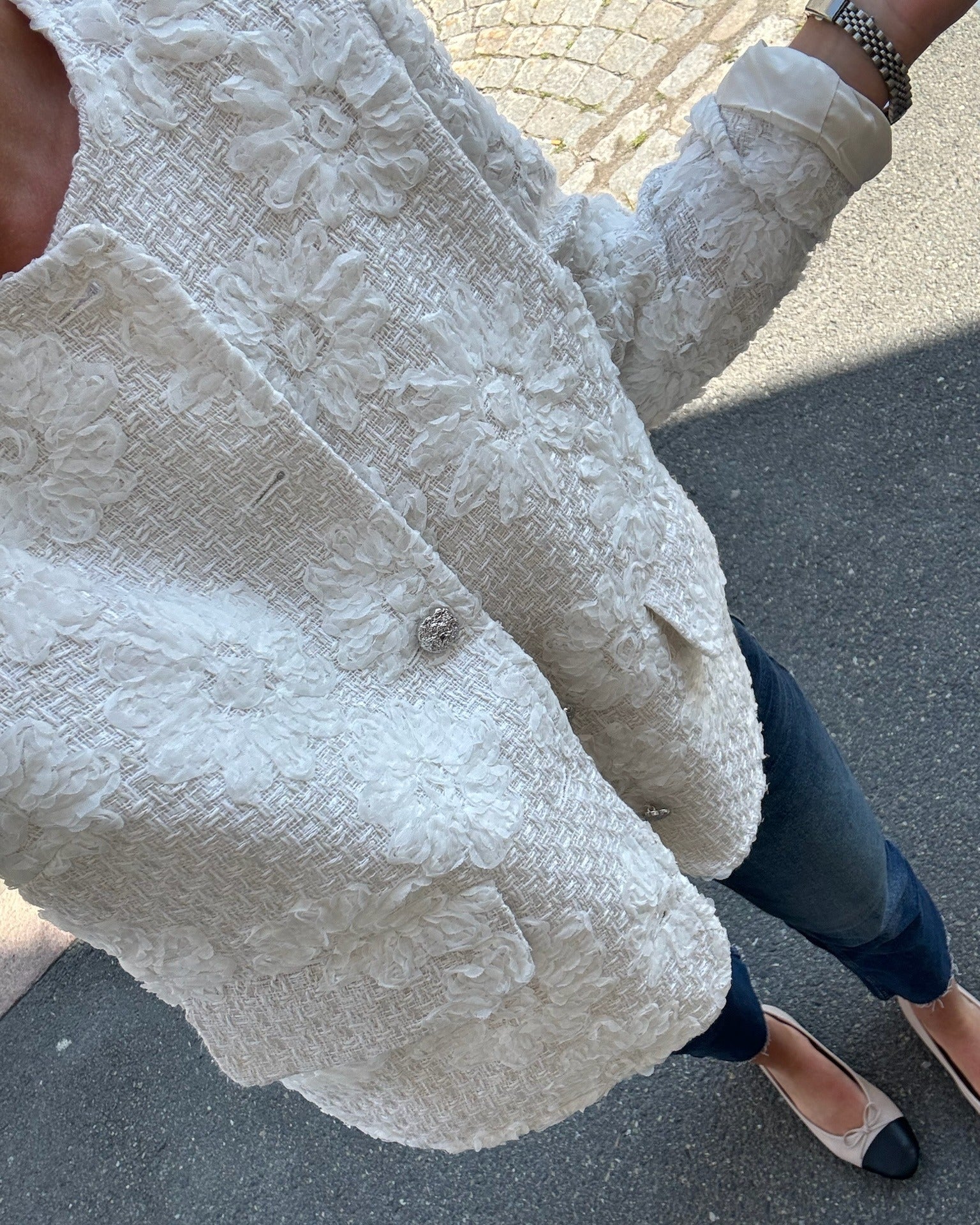 YASKAVI Jacket - Star White